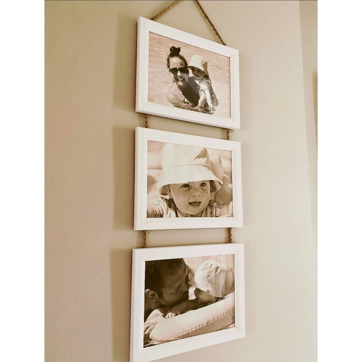 Customized Hanging Photo Frame